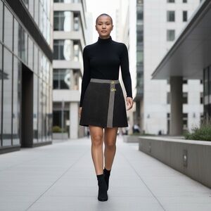 J. McLaughlin NWT Hyde Clasp Black Gray Faux Suede Skirt with Gold Detail Size 6